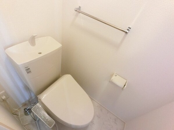 ミラマール Bの物件内観写真